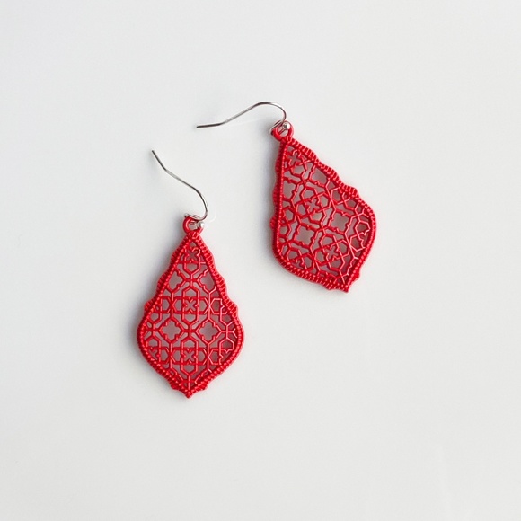 NEW Leaf Filigree Earrings (red) - Picture 5 of 7